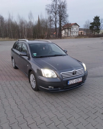 Toyota Avensis cena 16000 przebieg: 220000, rok produkcji 2006 z Bogatynia małe 137